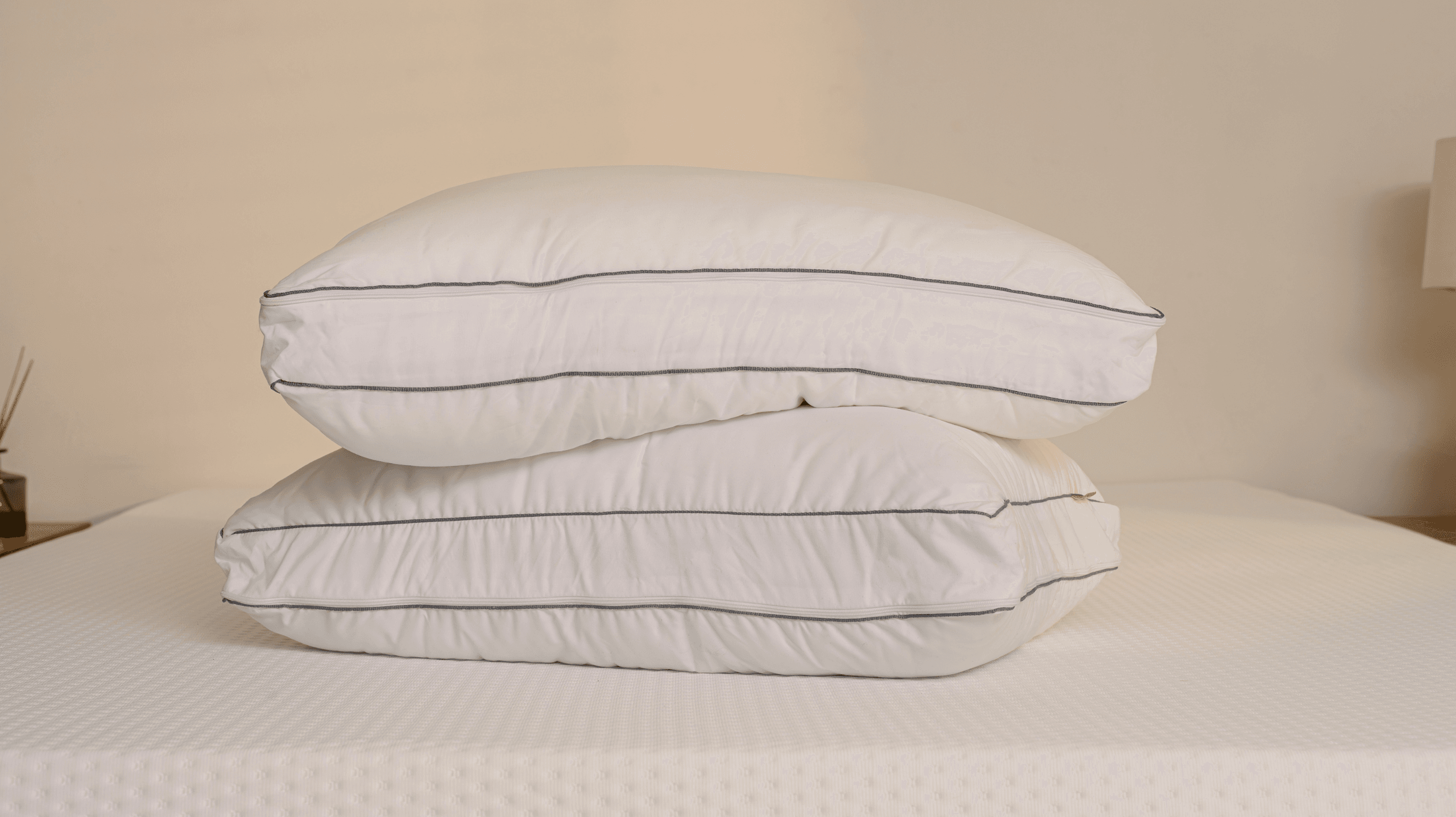 Kit 2 Travesseiros Comfort Emma